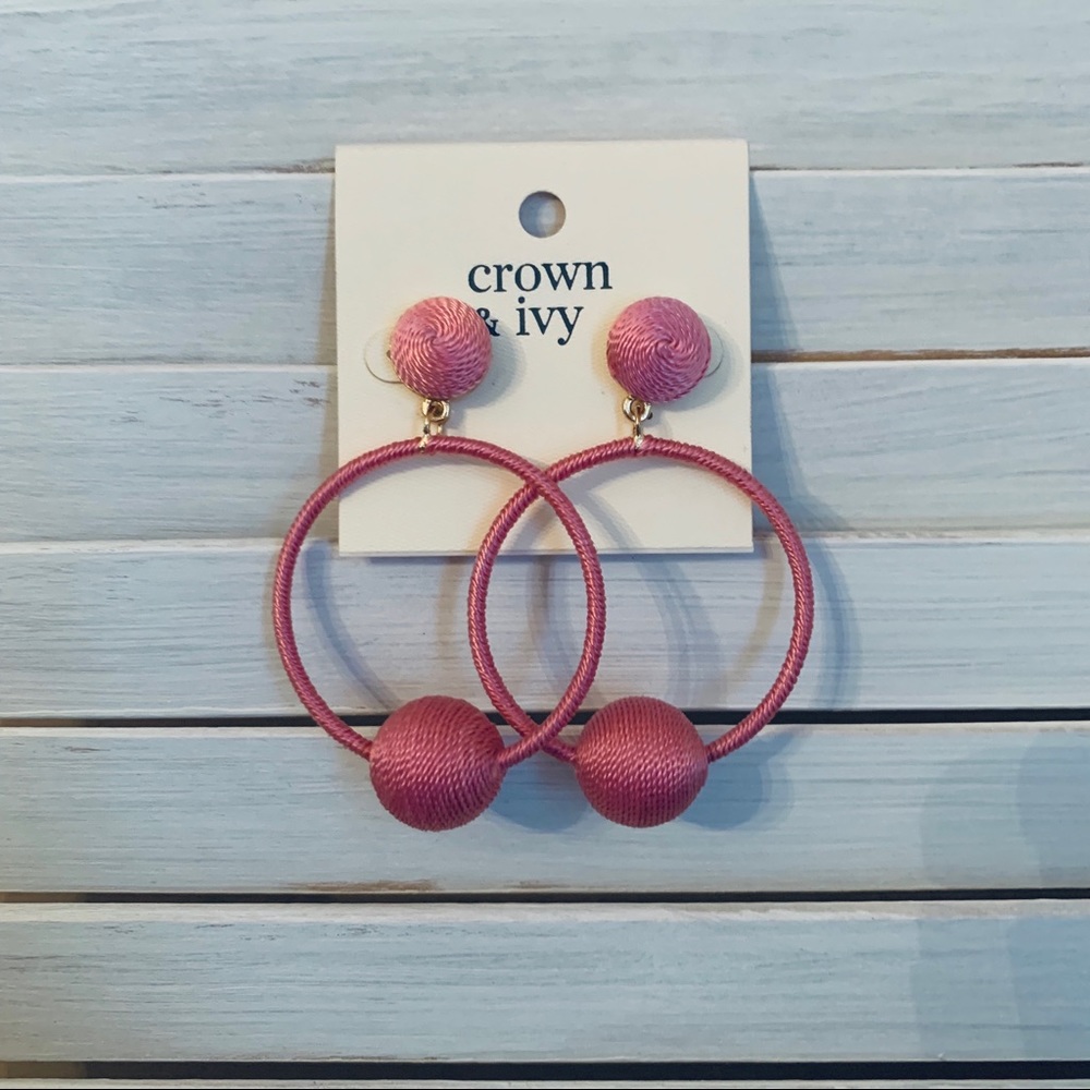 Crown & Ivy Large Frontal Hoop Earrings